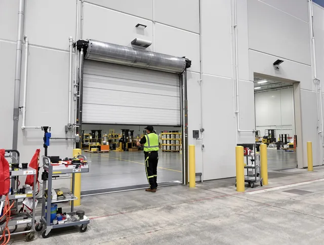 Commercial Repair service in Tamiami, FL